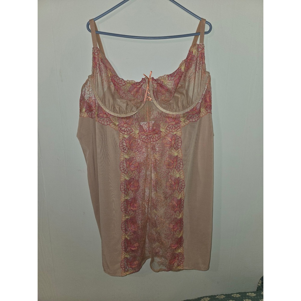 Torrid Curve Beige Floral Embroidered Mesh Underwire Chemise‎ Lingerie Size 6
